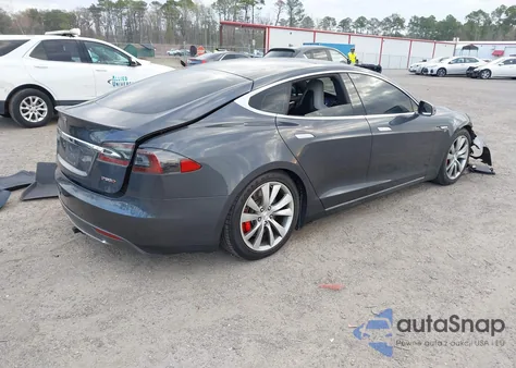 2015 Tesla Model S 85D/P85D z USA, uszkodzony, nr VIN 5YJSA1V45FF098458